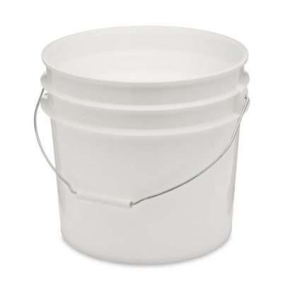 3.5 gal White HDPE Plastic 80ml Buckets (EZ Lid & Spout)