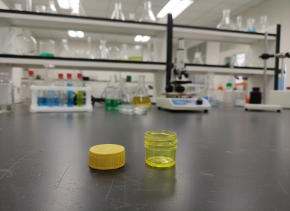 PP Plastic Tubes with Cap - Yellow